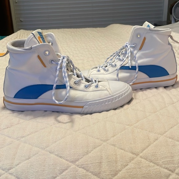 Oncept Shoes - ONCEPT NYC size 8 blue/yellow/whote high tops
